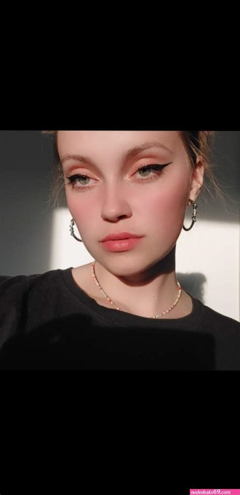 chloemira onlyfans leaks